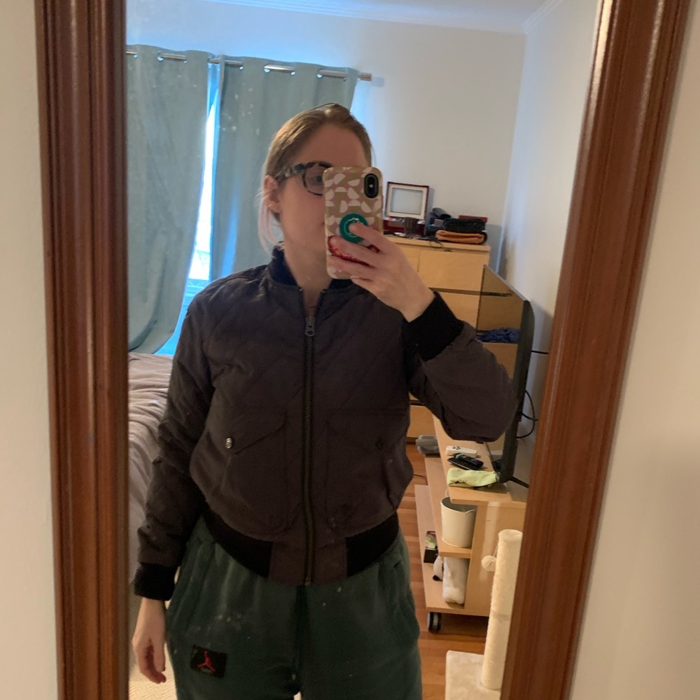 Small Filson Quilted Bomber Jacket - Picture 8 of 13